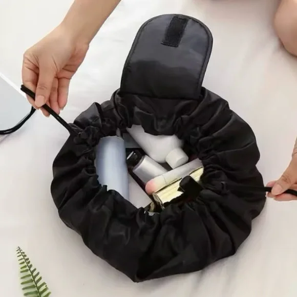 MAKEUP EXPANDABLE DRAWSTRING COSMETIC BAG OR CASE VELCRO CLOSURE IN BLACK- NEW - Picture 3 of 10